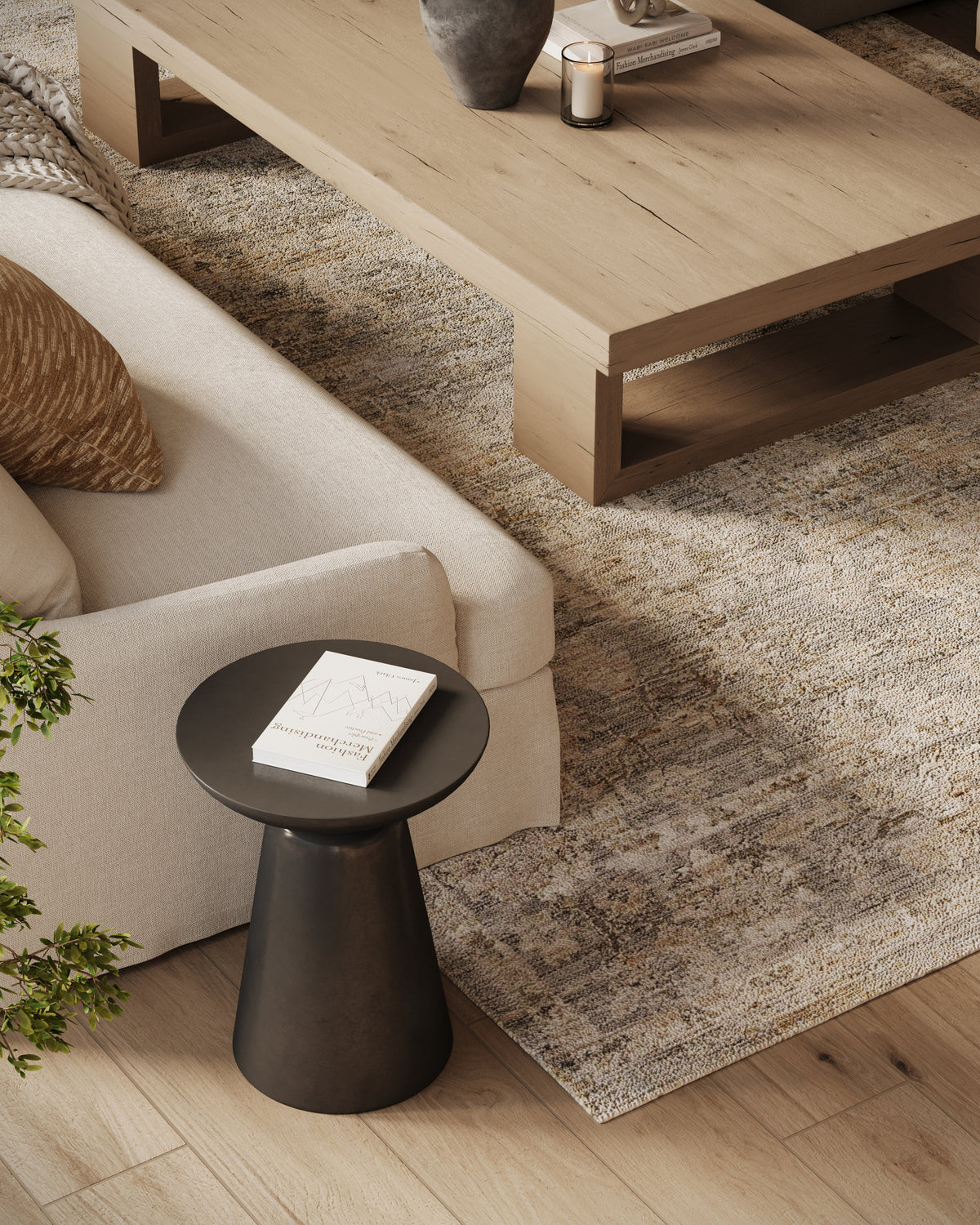Haverford Rug in Platinum / Bronze