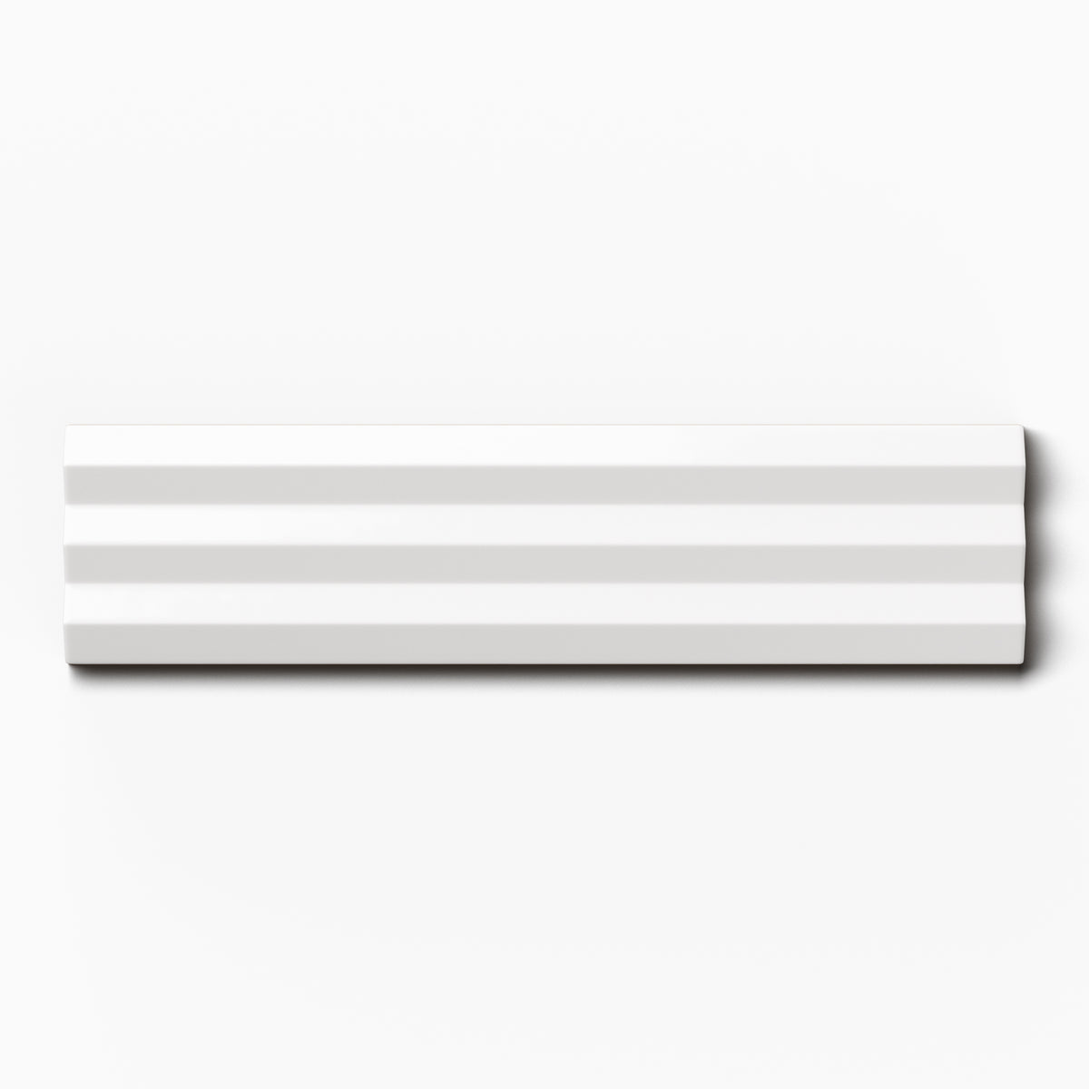 Mika 2.5 x 10 Glossy Ceramic Beveled Tile in Chalk