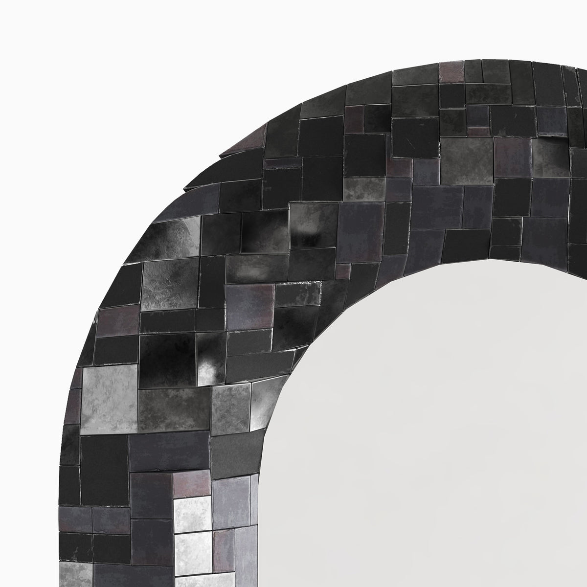 Elsinne Mirror in Black