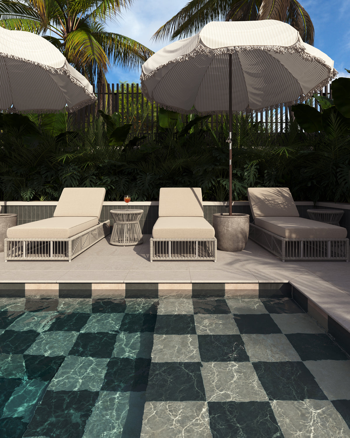 Kova Adjustable Chaise