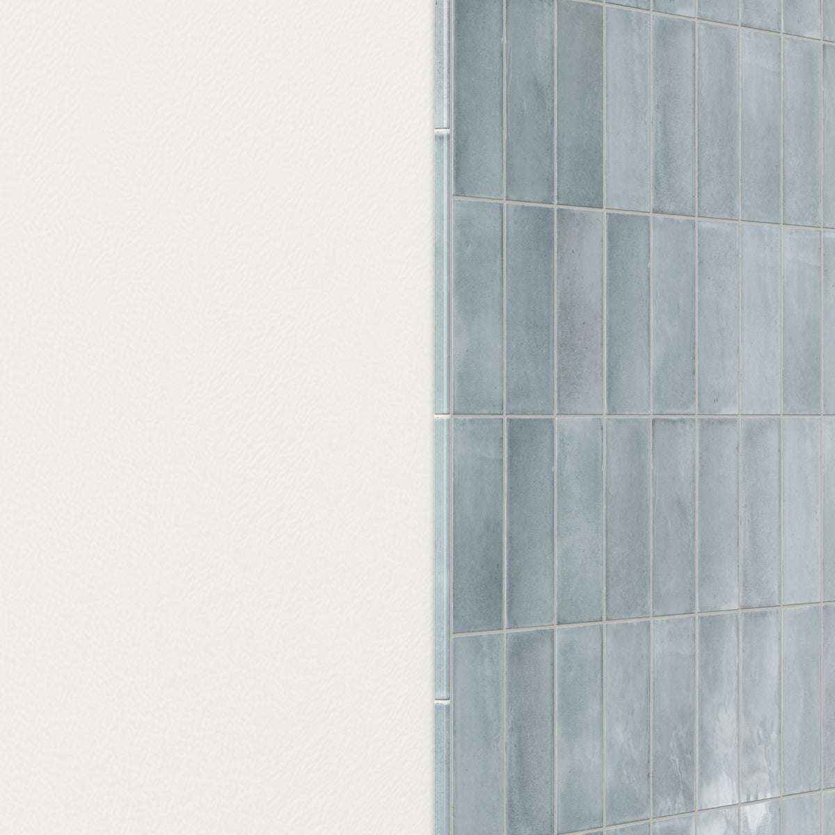 Natasha 0.5 x 8 Jolly Glossy Ceramic Tile Trim in Blue Grass