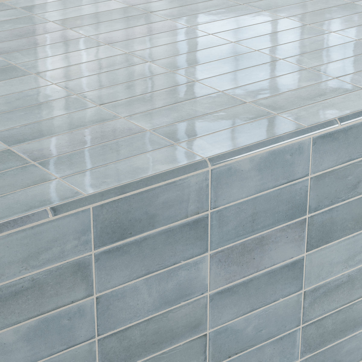 Natasha 0.5 x 8 Jolly Glossy Ceramic Tile Trim in Blue Grass