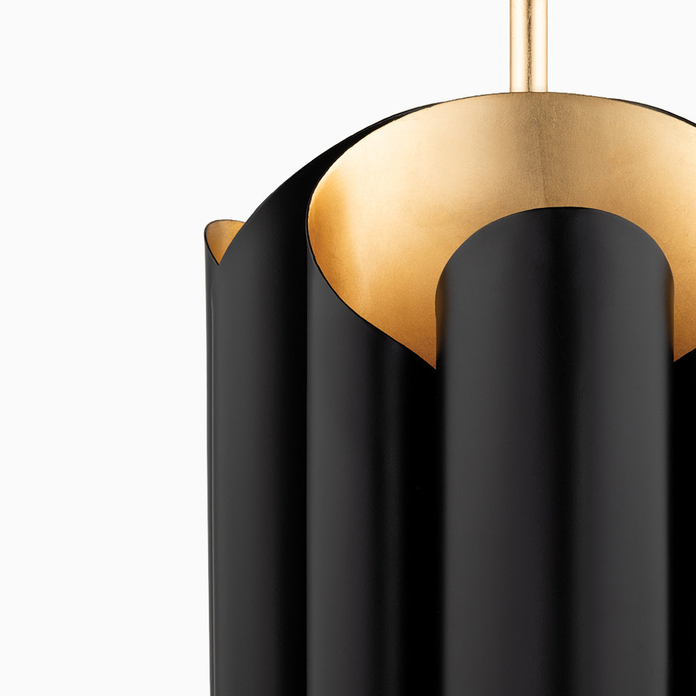 Cillian Pendant In Gold Leaf/Black
