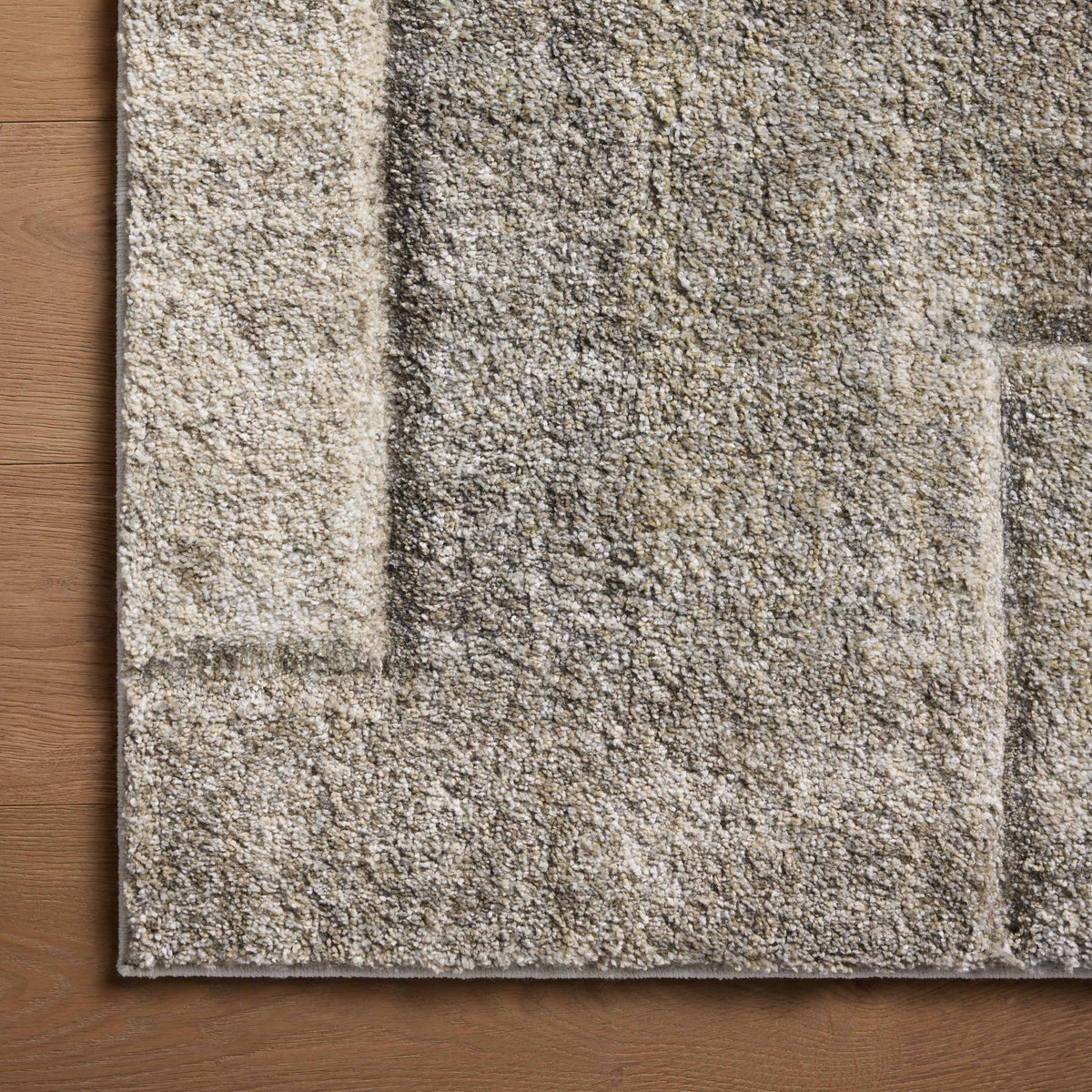 Broderick Rug in Taupe / Stone