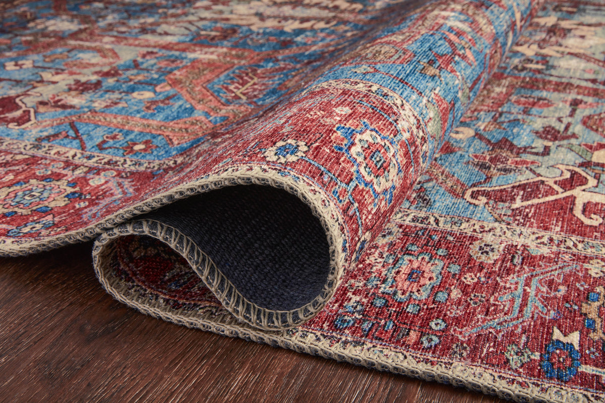 Pascal Rug in Rouge / Lake