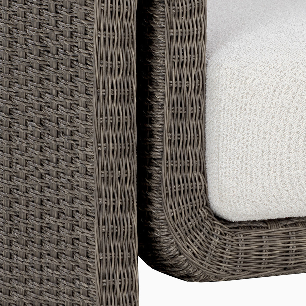 Maelle Outdoor Lounge Chair in Grey