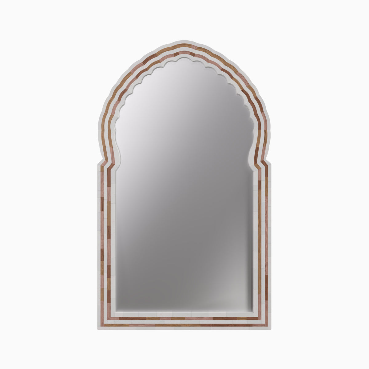 A softly scalloped pishtaq arch gives the Vivara Mirror in Natural/Bone its striking presence, drawing inspiration from the Taj Mahal and the glamour of 1930s Hollywood.